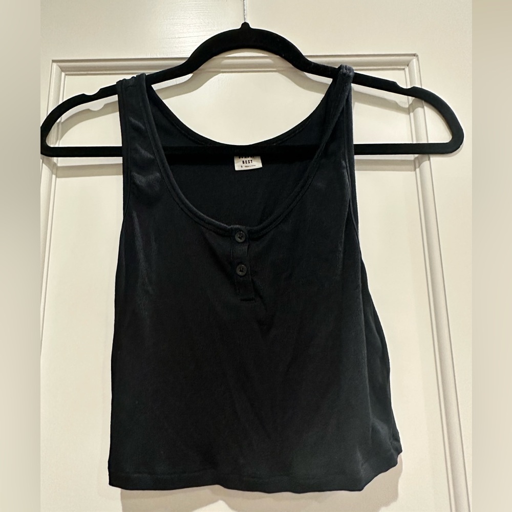 Aritzia Sunday best tank top cropped black